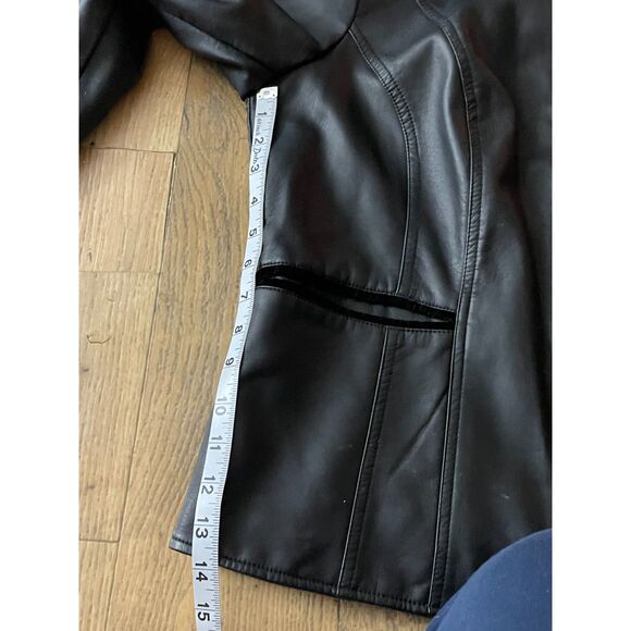 Alfani Black Faux Leather Jacket Women’s L Zip Front Velvet Trim Moto Style - Picture 10 of 13